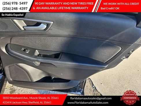 Used 2018 Ford Edge SE image 7