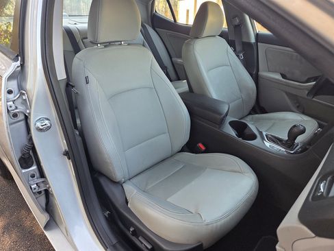 Used 2012 Kia Optima EX w/ Premium Pkg image 30