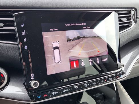 Certified 2024 Jeep Wagoneer L 2WD w/ Convenience Group I image 24