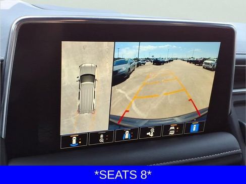 Used 2023 GMC Yukon SLT w/ SLT Luxury Package AWD/4WD image 11