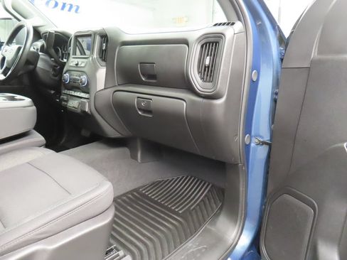 Used 2025 Chevrolet Silverado 2500 Custom w/ Custom Value Package AWD/4WD image 30