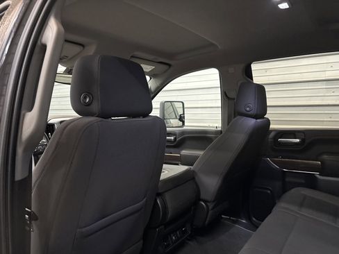 Used 2021 GMC Sierra 3500 SLE w/ SLE Convenience Package image 22