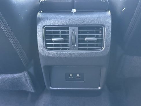 Certified 2023 Nissan Rogue SV w/ SV Premium Package image 29