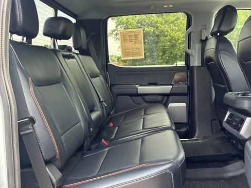 Used 2025 Ford F250 Lariat w/ Lariat Ultimate Package AWD/4WD image 18