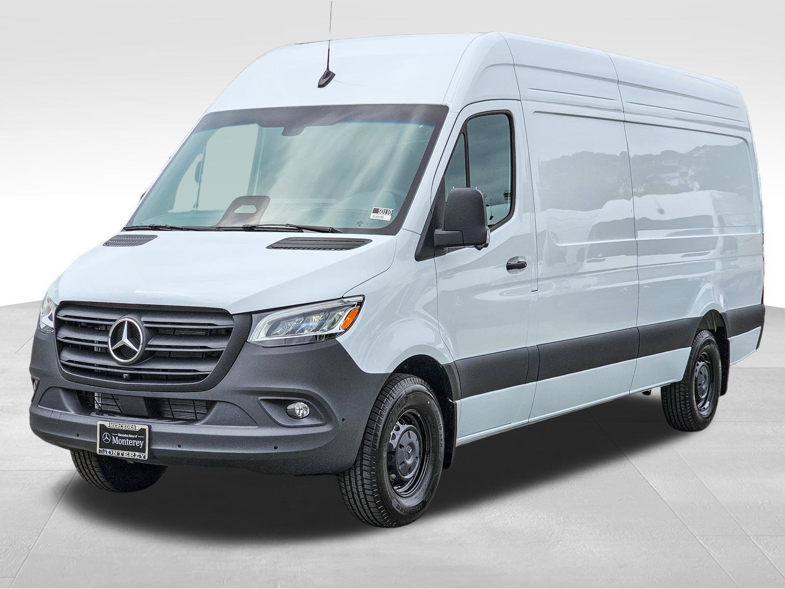 New 2026 Mercedes-Benz Sprinter 2500 image 3
