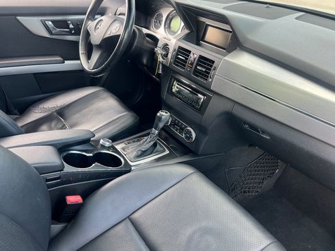 Used 2010 Mercedes-Benz GLK 350 4MATIC image 13