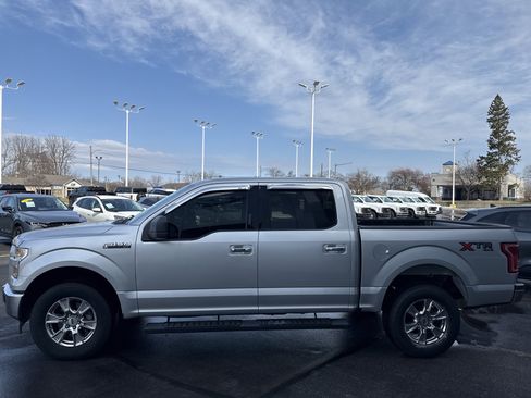 Used 2017 Ford F150 XLT w/ XTR Package image 4