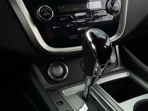 Used 2024 Nissan Murano SL image 27