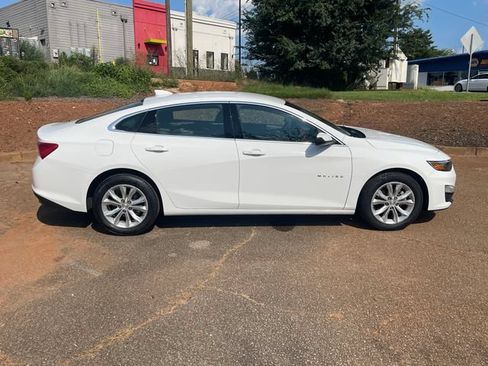 Used 2024 Chevrolet Malibu LT FWD image 4