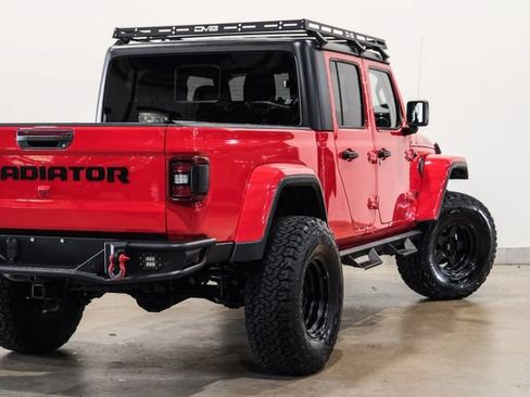 Used 2021 Jeep Gladiator Sport AWD/4WD image 36