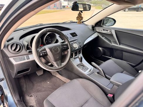 Used 2010 MAZDA MAZDA3 i Touring FWD image 9