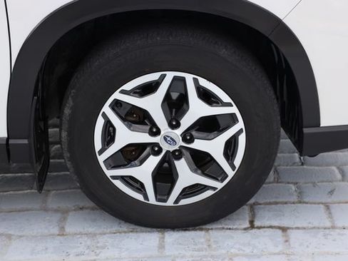 Certified 2021 Subaru Forester Premium AWD/4WD image 58