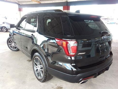 Used 2017 Ford Explorer Sport AWD/4WD image 4