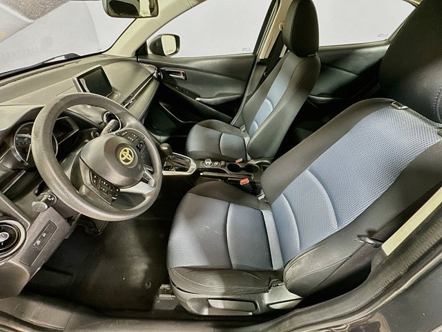 Used 2017 Toyota Yaris iA FWD image 11