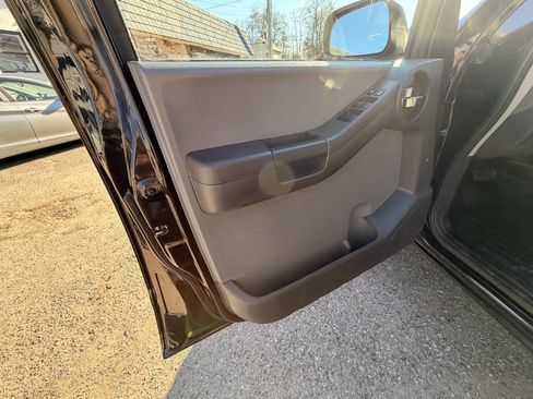 Used 2012 Nissan Xterra S image 51