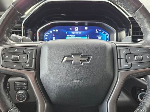 Used 2022 Chevrolet Silverado 1500 ZR2 w/ Technology Package image 15