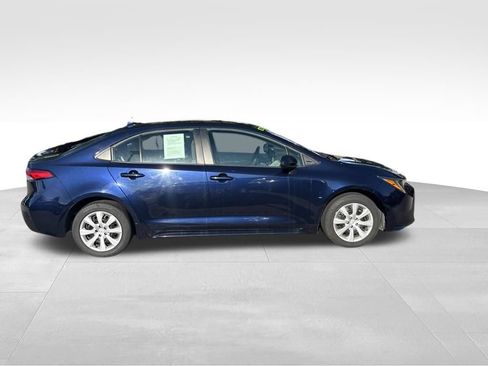 Used 2024 Toyota Corolla LE FWD image 8