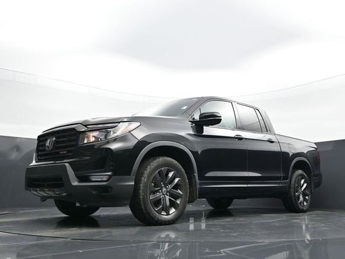 Used 2023 Honda Ridgeline Sport image 27
