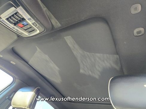 Used 2022 RAM 1500 Limited w/ Body Color Bumper Group AWD/4WD image 11