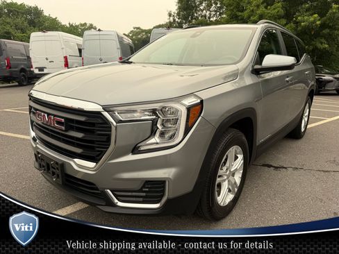 Used 2024 GMC Terrain SLE w/ Driver Convenience Package AWD/4WD image 4
