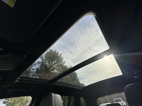 Used 2023 BMW X5 xDrive40i image 24