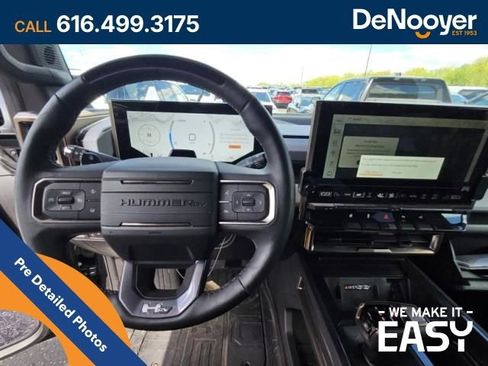 Used 2025 GMC Hummer EV 3X AWD/4WD image 6