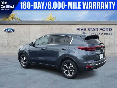 Used 2022 Kia Sportage LX AWD/4WD image 8