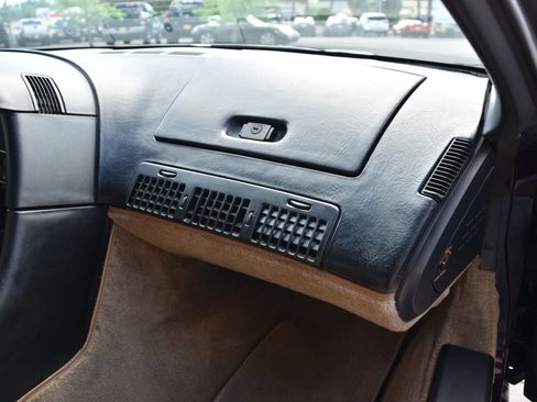 Used 1993 Chevrolet Corvette Convertible image 23