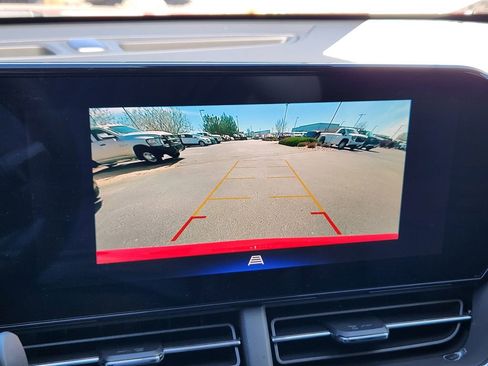 New 2026 Chevrolet Trax LT w/ Driver Confidence Package FWD image 19