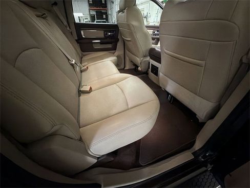 Used 2017 RAM 1500 Laramie w/ Convenience Group image 59