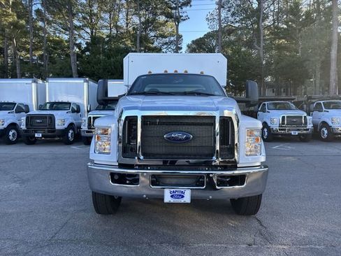 New 2026 Ford F750 2WD Regular Cab Super Duty image 3