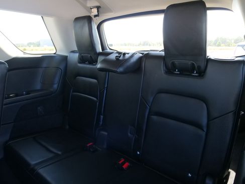 Used 2022 Nissan Pathfinder SL image 15