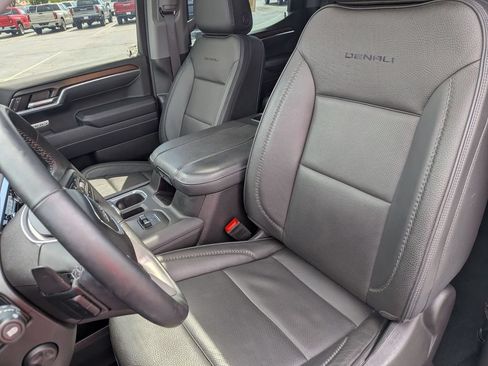 Used 2025 GMC Sierra 1500 Denali w/ Denali Reserve Package AWD/4WD image 15