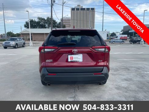 Certified 2025 Toyota RAV4 XLE FWD image 5