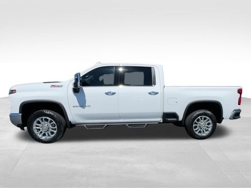 Used 2024 Chevrolet Silverado 2500 LTZ w/ LTZ Convenience Package AWD/4WD image 5