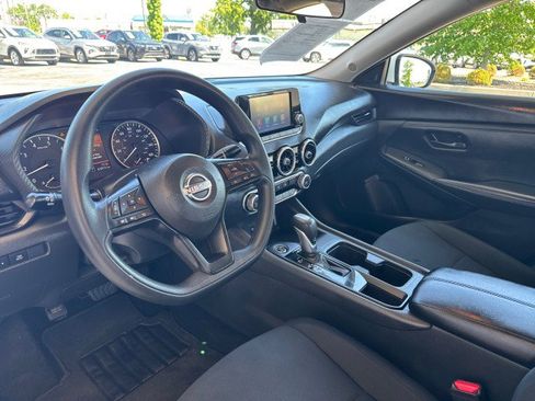 Used 2024 Nissan Sentra S FWD image 11