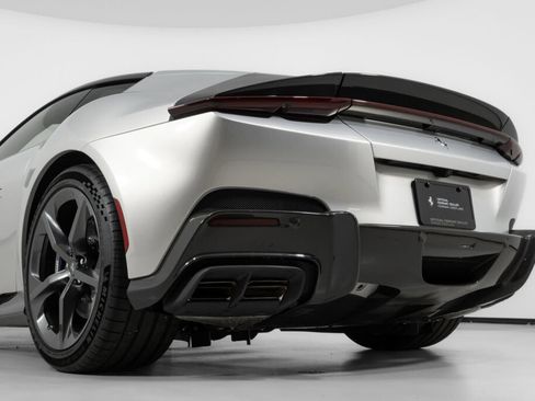 Used 2025 Ferrari 12Cilindri RWD image 15