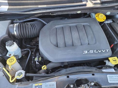 Used 2014 Dodge Grand Caravan American Value Package image 17