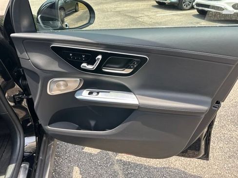 Used 2023 Mercedes-Benz GLC 300 4MATIC image 19