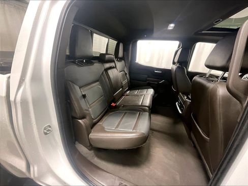 Used 2020 GMC Sierra 1500 Denali w/ Denali Premium Package image 16