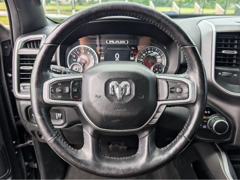 Used 2020 RAM 1500 Big Horn AWD/4WD image 22