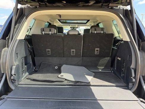 Used 2025 Ford Expedition Active RWD image 7