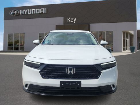 Used 2024 Honda Accord EX image 8