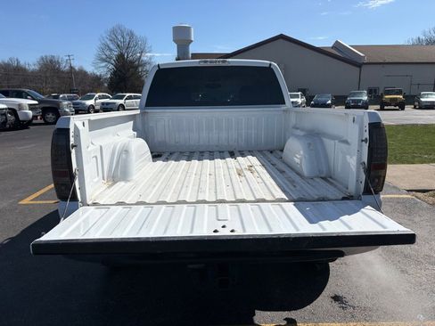 Used 2003 GMC Sierra 1500 SLT w/ SLT Preferred Equipment Group image 8