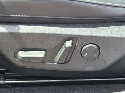 Used 2025 Kia EV6 Light image 21