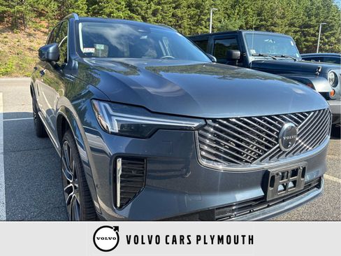 Used 2026 Volvo XC90 B6 Plus w/ Protection Package Premier AWD/4WD image 1