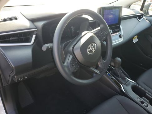 New 2026 Toyota Corolla LE FWD image 19