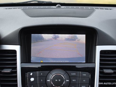 Used 2015 Chevrolet Cruze LT w/ Sun And Sound Package FWD image 25