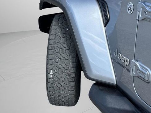 Used 2021 Jeep Gladiator Overland w/ Popular Equipment Package image 48