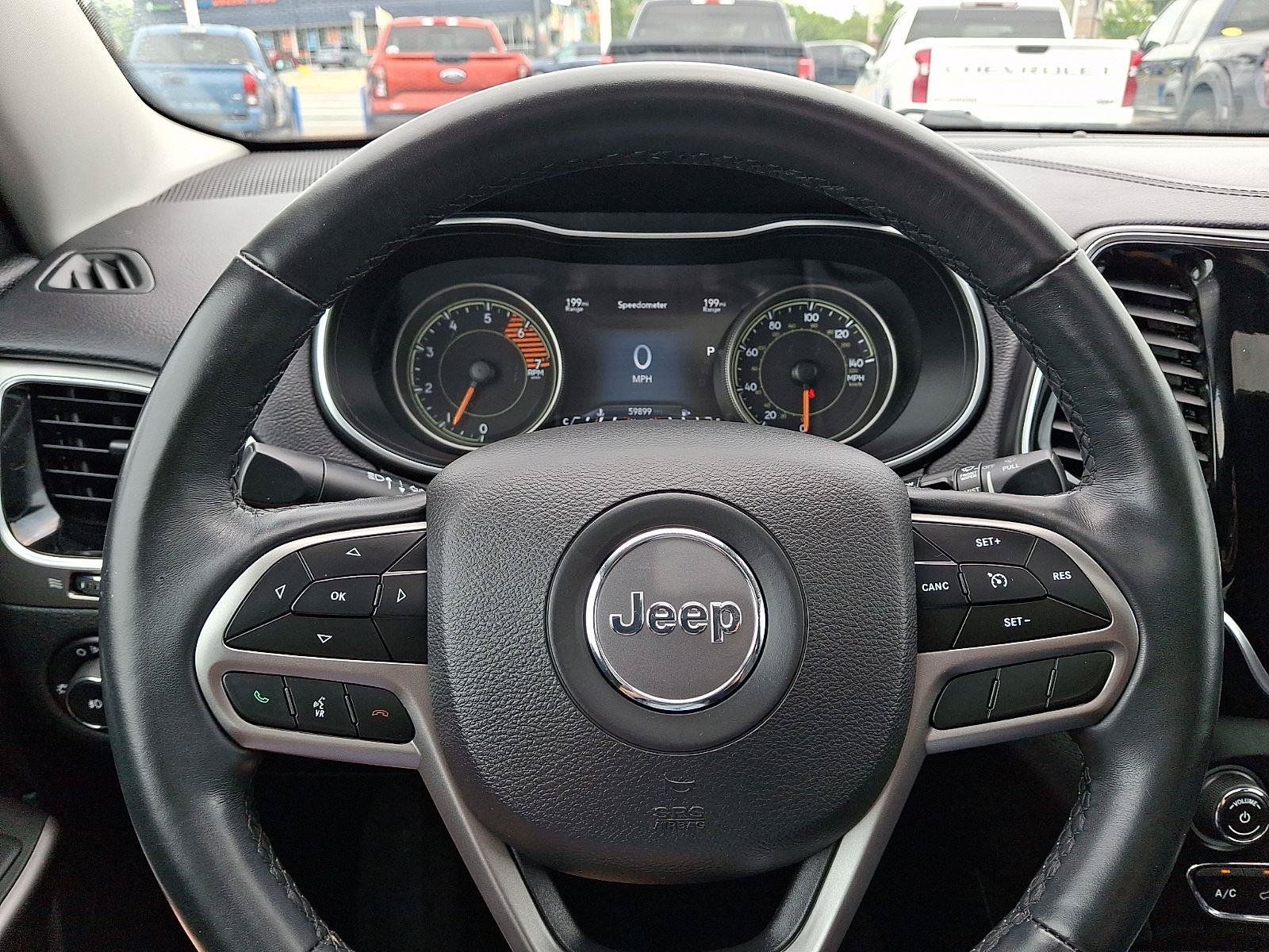 Used 2019 Jeep Cherokee Limited AWD/4WD image 20